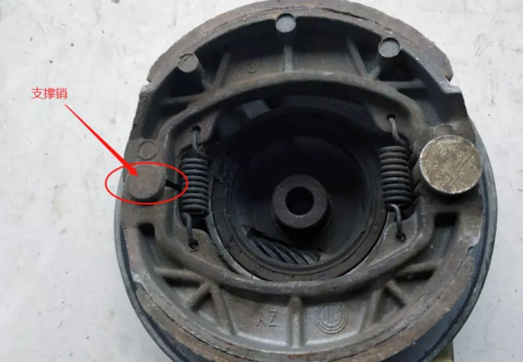 鼓式制動(dòng)器,摩托車(chē)剎車(chē)圈,輪轂剎車(chē)圈,Drum brake,摩托車(chē)制動(dòng)鐵套 鼓式制動(dòng)器,摩托車(chē)剎車(chē)圈,輪轂剎車(chē)圈,Drum brake,摩托車(chē)制動(dòng)鐵套